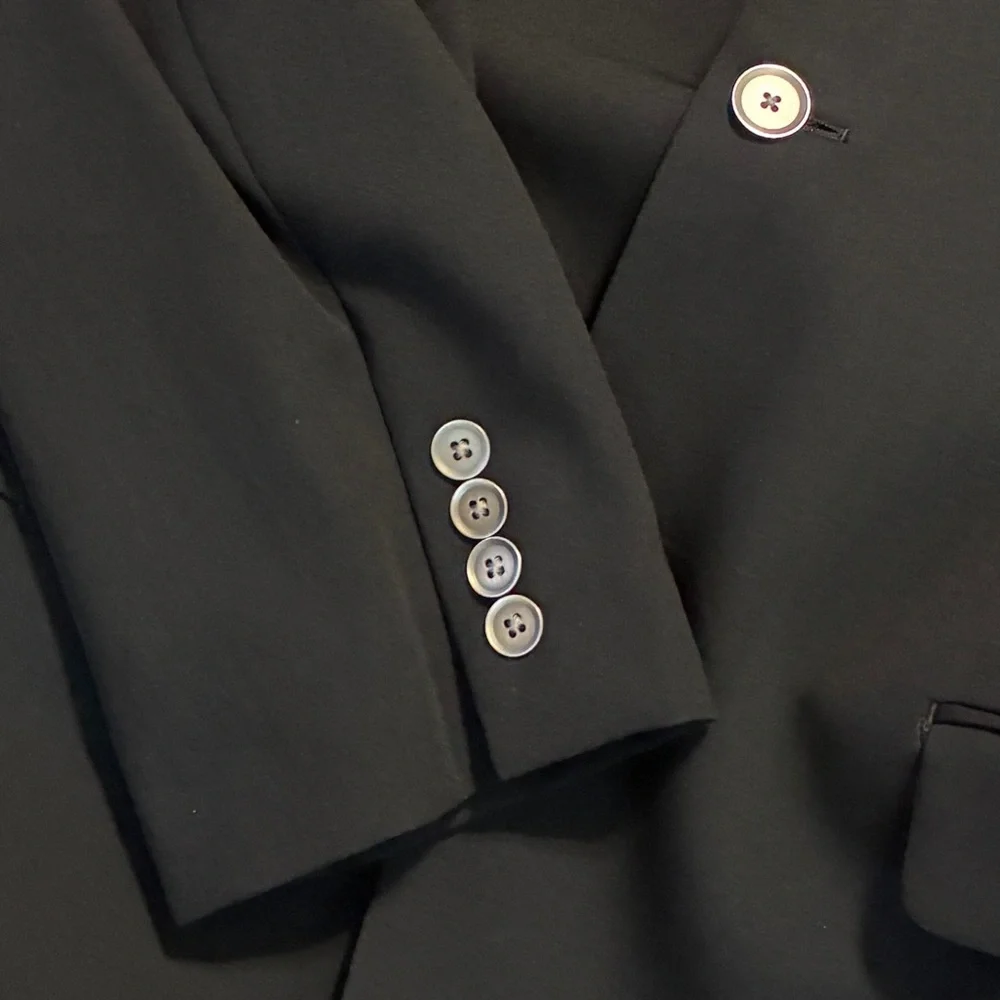 Calvin Klein Classic Black Men's Blazer Single breasted 100% New Wool Size 42L